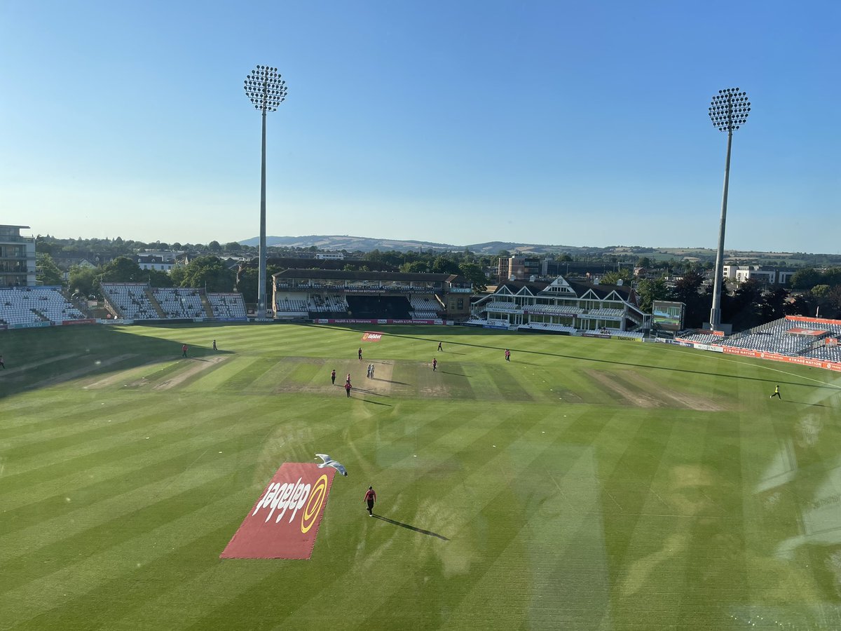 CharlieTaylor4's tweet image. As a commentator and as a fan, I absolutely loved the @VitalityBlast group stage 🏏