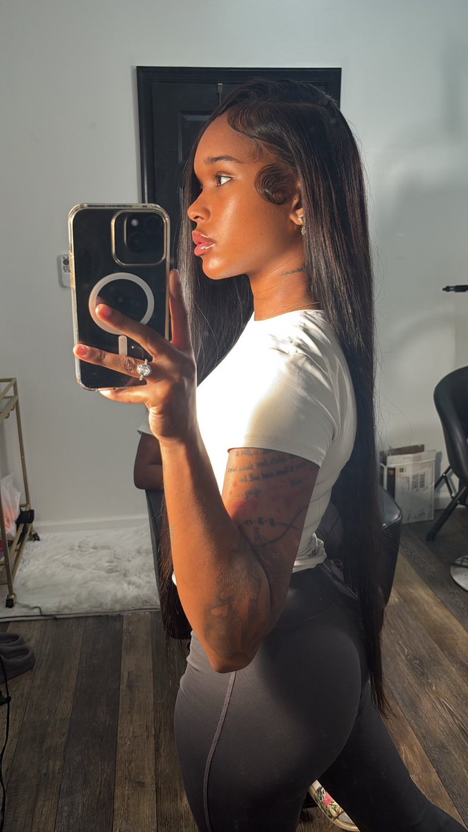 Black Barbie, Pretty Face🫦