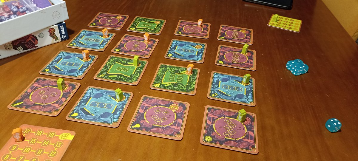 LitoraLudo 🎲 (@litoraludo) on Twitter photo 2 partidas a #2demayoboardgame con el gran <a href="/antonio_td9/">Antonio Torres Díaz</a>. La primera partida tutorial los franceses barrieron a los españoles. En la segunda, los franceses hostigaron a los españoles desde el turno uno, pero los españoles supieron defenderse también jugamos a #PiñaColadice 2 partidas a #2demayoboardgame con el gran <a href="/antonio_td9/">Antonio Torres Díaz</a>. La primera partida tutorial los franceses barrieron a los españoles. En la segunda, los franceses hostigaron a los españoles desde el turno uno, pero los españoles supieron defenderse también jugamos a #PiñaColadice