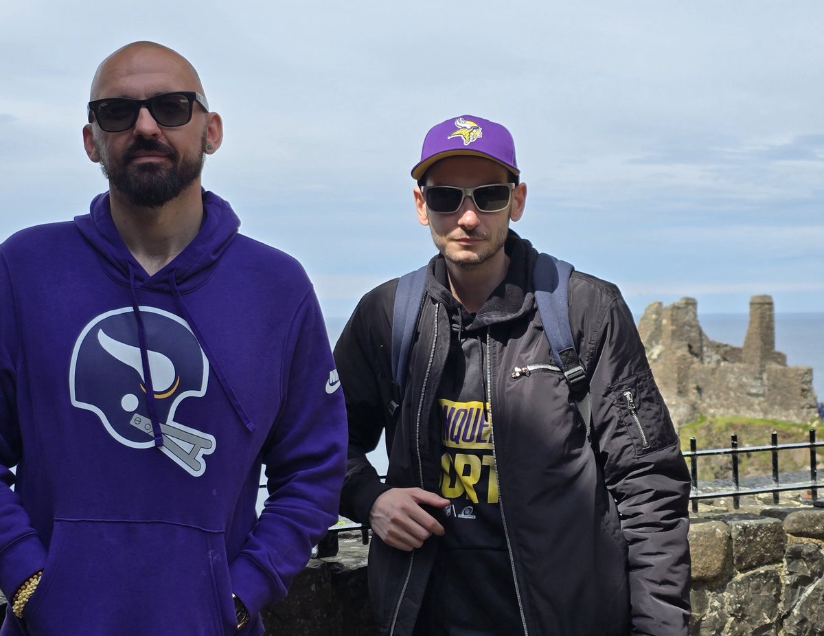 DustBaker's tweet image. me and @JanikEckardt in Northern Ireland on his 28th berfday