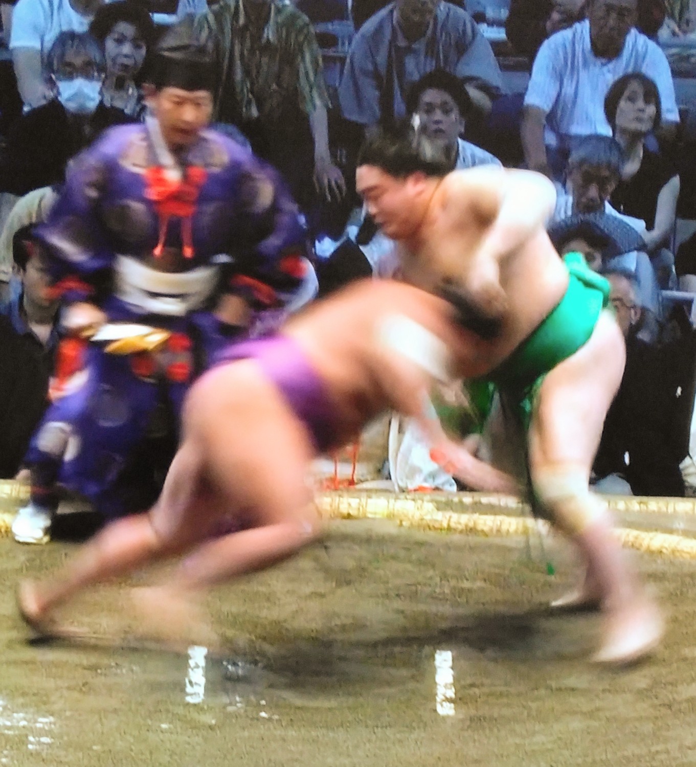 ★相撲画家 松岡リン「ジェシー 高見山」リン・スターム・レビィ画集「相撲の世界」 美しくも厳しい相撲道 | 世界がSUMOに魅了される理由 - ZEROMILE