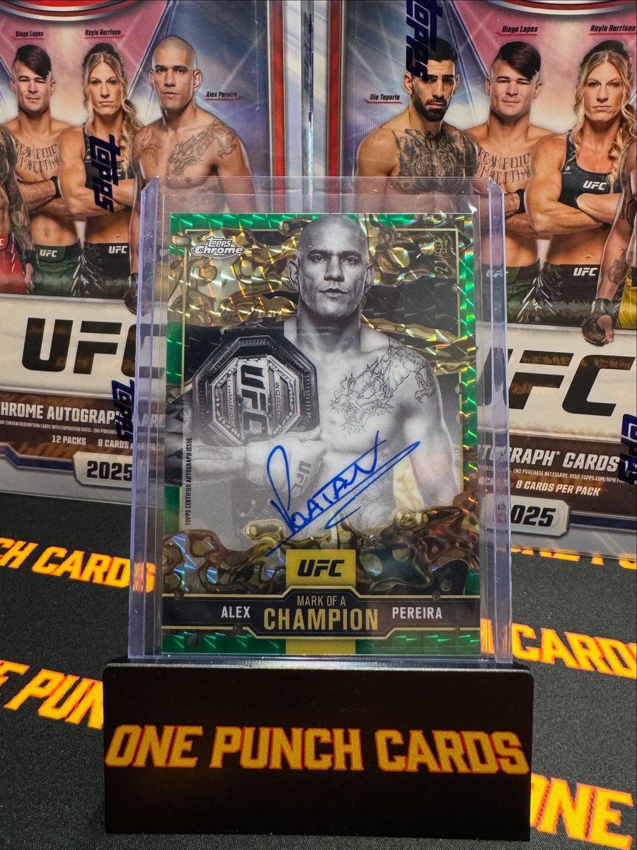 onepunchcards's tweet image. 🔥 Just ripped open some UFC cards and WOW! Pulled some absolute BANGERS: /25, /50 autos, /99 autos, numbered RC autos, and MORE! 🥊 Check out these insane hits! #UFC