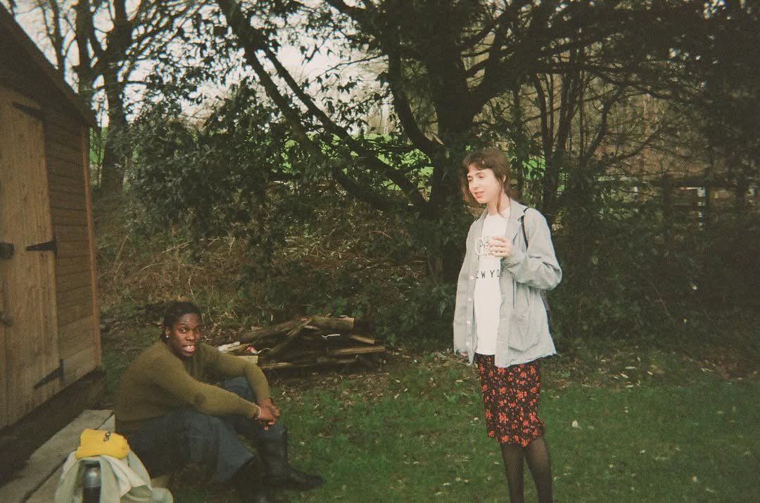 clairodailys's tweet image. Clairo is tagged in the announcement for Daniel Caesar’s upcoming album “Son of Spergy” 🌹