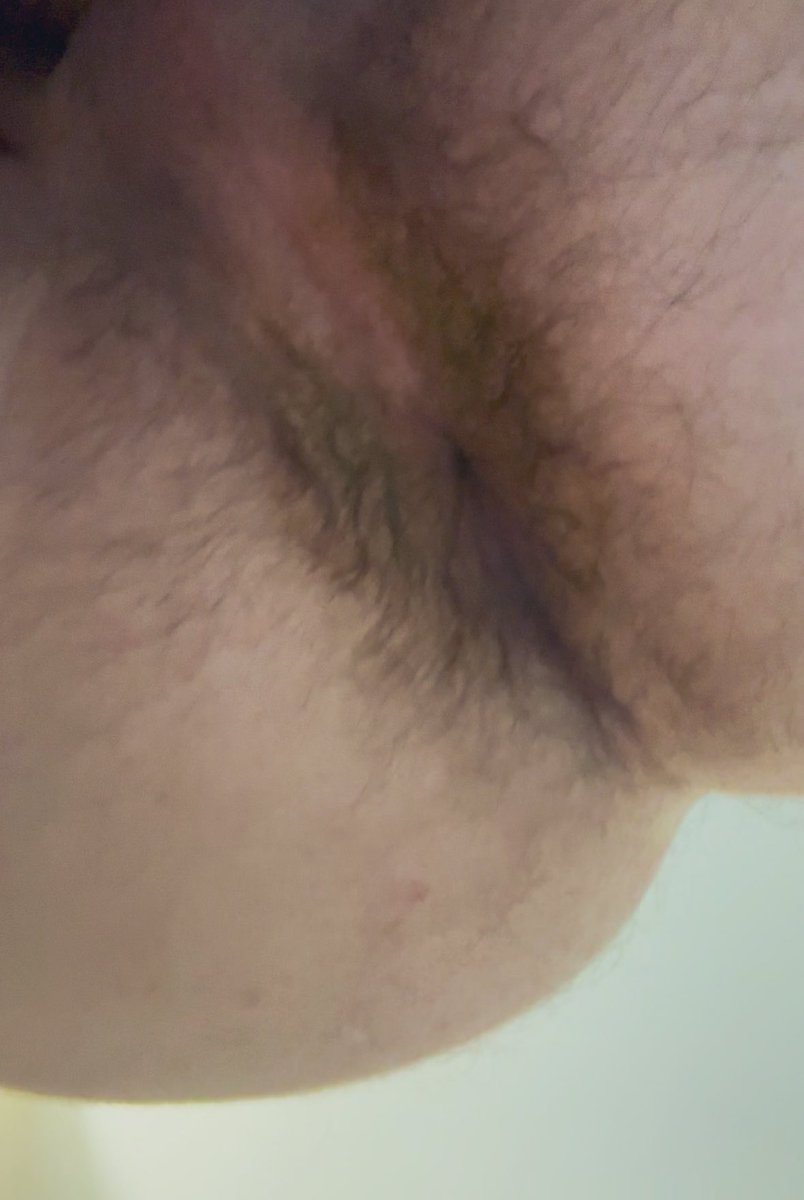 Need to sit my stinky Alpha ass on a f@g’s face so bad. Any volunteers?