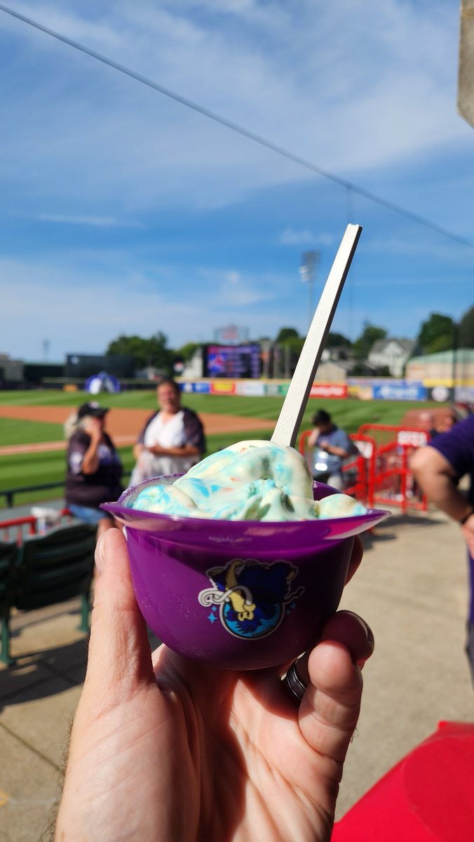 baseballmapper's tweet image. First order of business was to get in and secure a Mammoths mini helmet. @Count2Baseball