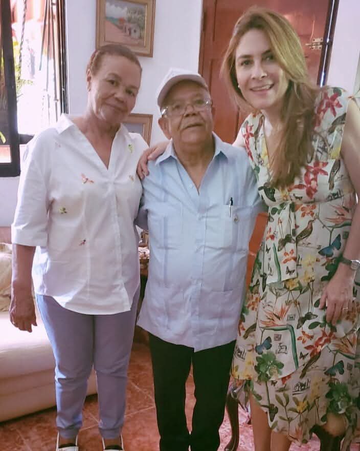 Ⓜ️🅰️riluz (@mariluz_fermin) on Twitter photo Primera mujer presidente. De la república Dominicana. Sin ninguna duda ❤️XRD <a href="/CarolinaMejiaG/">CarolinaMejiaG</a> #Supiste Primera mujer presidente. De la república Dominicana. Sin ninguna duda ❤️XRD <a href="/CarolinaMejiaG/">CarolinaMejiaG</a> #Supiste