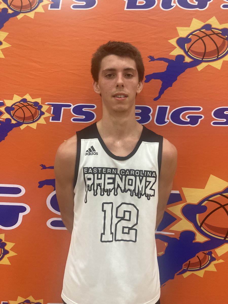 #BIGSHOTS #CHARLOTTELIVE
17U

Big Shots SC Premier 84
Jaden Rivers 26

Eastern Carolina Phenomz 74
Colin Lamb 29