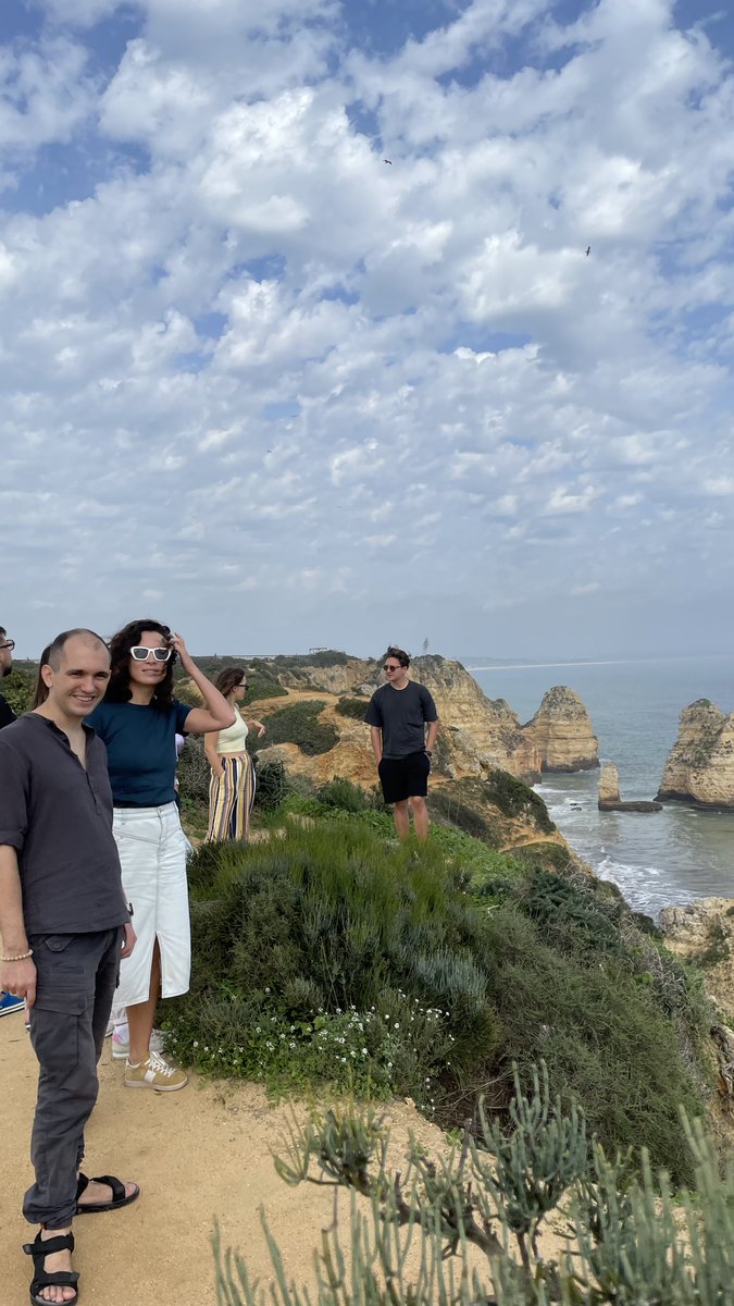 vmelnikova_en's tweet image. We are looking for a developer marketing manager — someone who truly gets developer communities to join our team
@evilmartians help devtools startups become unicorns and we need help telling these stories
$52k-82k (depending on seniority), remote, option to relocate to Portugal…