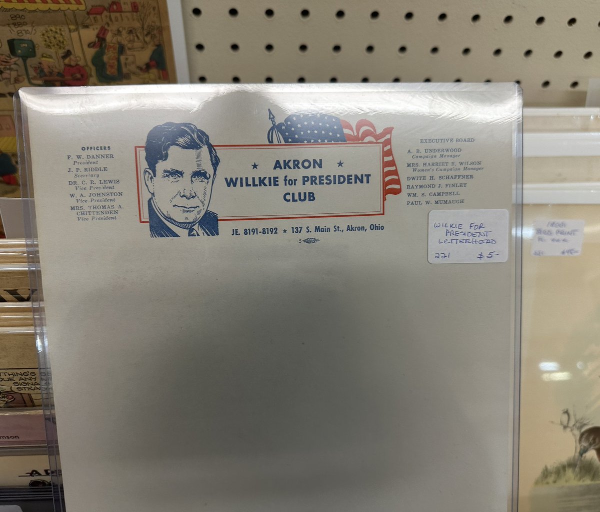 zach_from_ohio's tweet image. Now how did this end up at an antique store in Chicago??