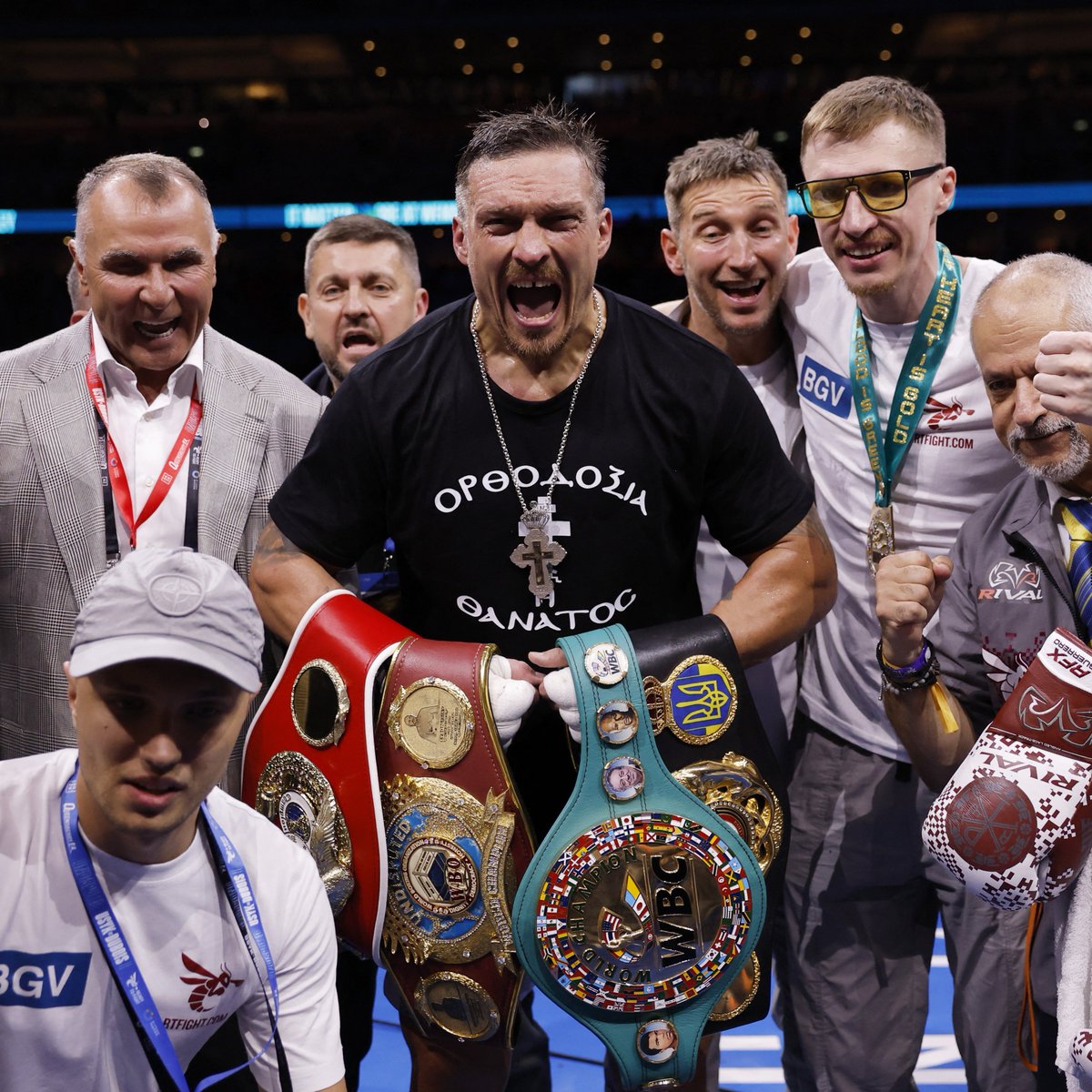 3x Tartışmasız Dünya Şampiyonu. 

Usyk. Koleksiyoner.