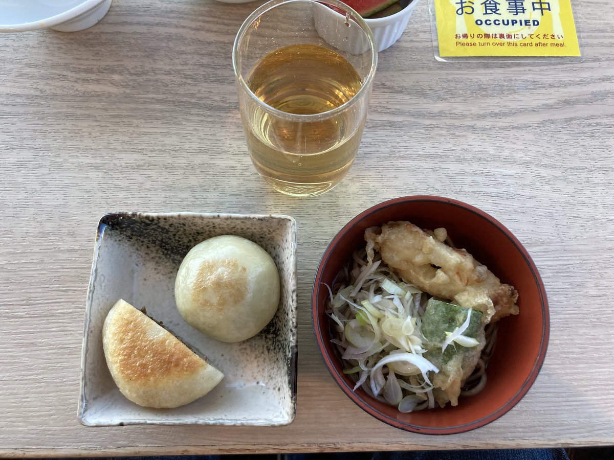夏バテしないようにしっかり。。。とはいえさすがに朝から食べ過ぎた！笑
