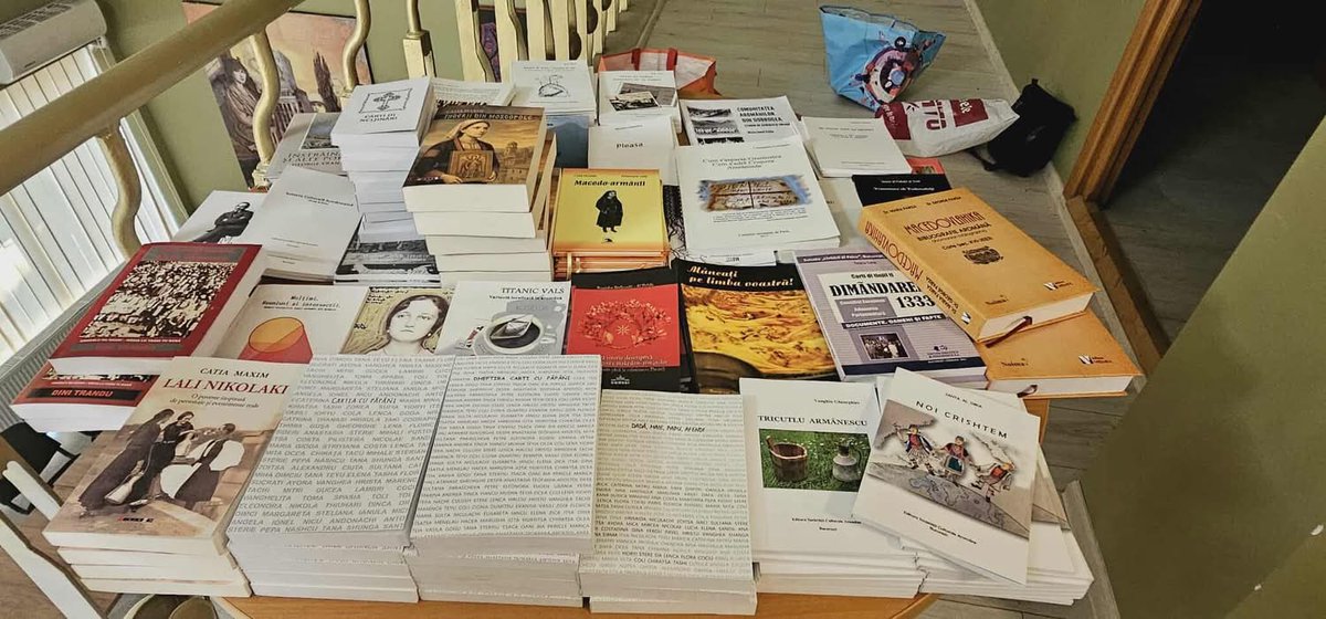 NacionsSEstat's tweet image. Trobada de militants de la llengua aromanesa a Custantsa amb la Sutsata Culturală Armânească i la Fâlcarea Custantsa a Comunitatăljei Armânească di România nacions.blogspot.com/search/label/A…