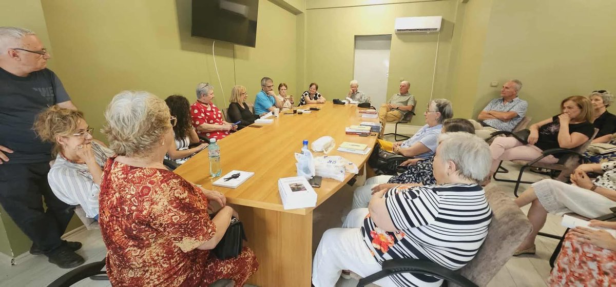 NacionsSEstat's tweet image. Trobada de militants de la llengua aromanesa a Custantsa amb la Sutsata Culturală Armânească i la Fâlcarea Custantsa a Comunitatăljei Armânească di România nacions.blogspot.com/search/label/A…