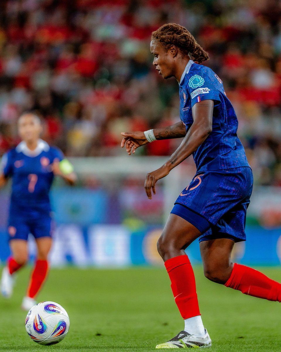 EvertonWomen's tweet image. 🇪🇺 Defeat on penalties against Germany sees France's #WEURO2025 journey come to a conclusion in the quarter-finals.
💙 Head up, Kelly. You've done us all proud.