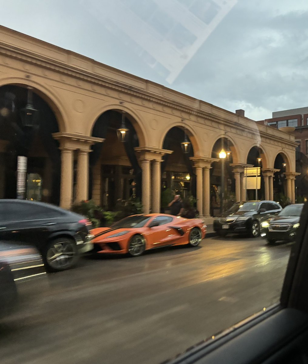 femvore's tweet image. #date