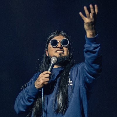 themontrealer's tweet image. Carlos Ballarta - comedy en español! 🤣
😂His current live show, Tlatoani, has toured over 100 dates across the globe.
👉Learn more about this Spanish-language stand-up show. : themontrealeronline.com/avd3
@justforlaughs @mtelusmontreal @evenko #Montreal #CarlosBallarta