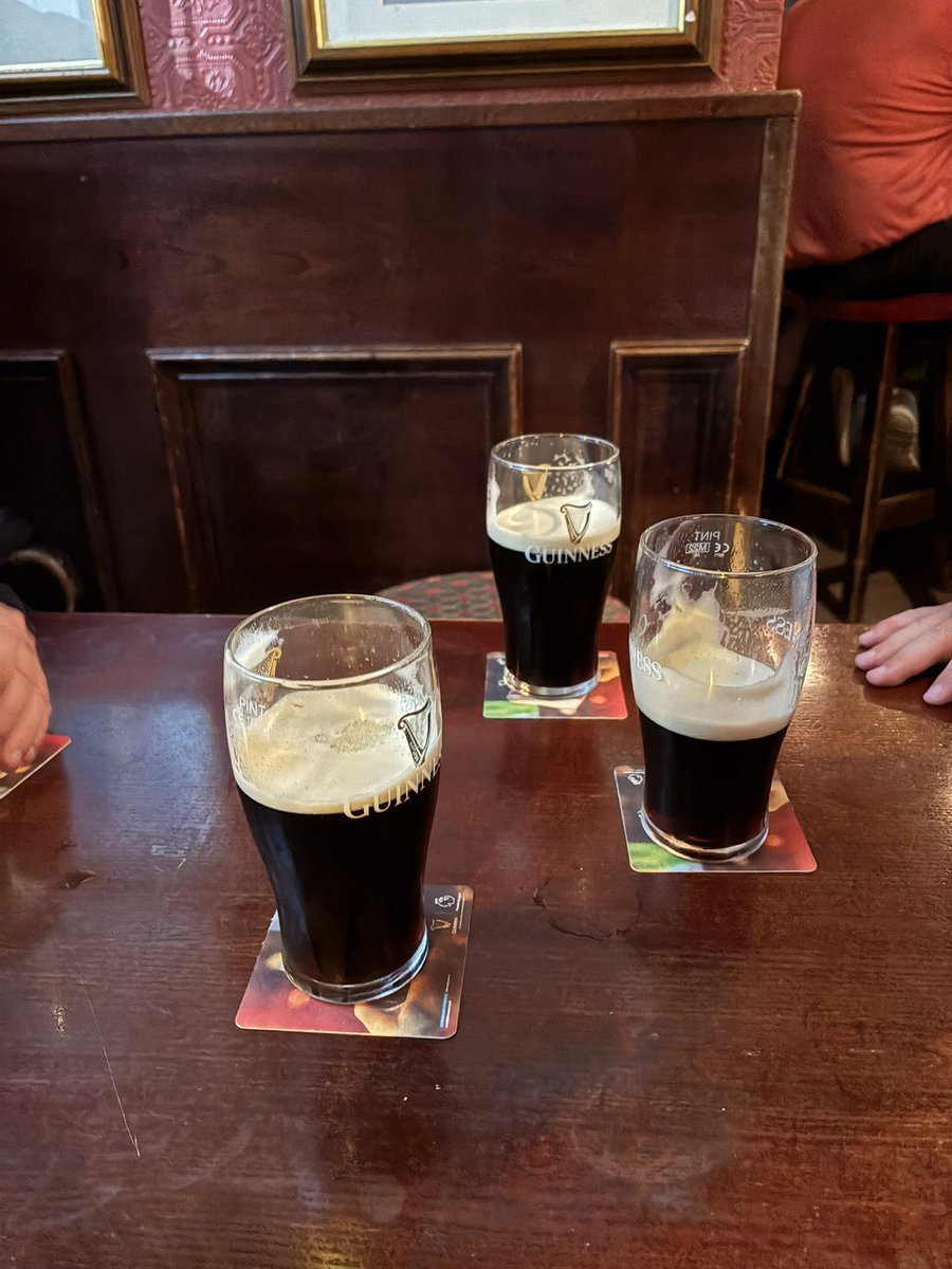 Dublin on the eve of the hurling final. Best weekend of the year in <a href="/Boars_Head/">Boar's Head</a> 🔵🟡