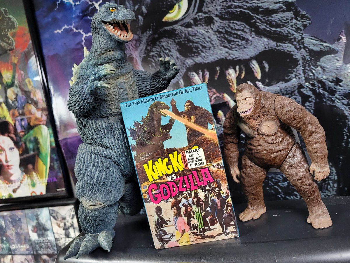 SwellAlexander's tweet image. A childhood favorite: King Kmart vs. Godzilla!