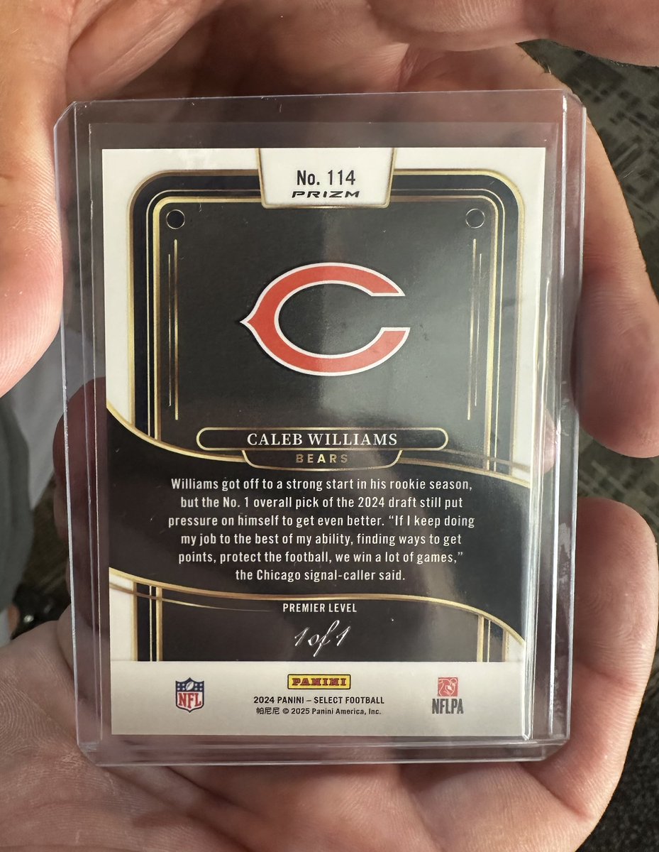 Pulled today at Kansas City card show 🔥

2024 Panini Select Football Caleb Williams Premier Level Black Disco 1/1 ⬛️🪩

Reach out for seller’s info if serious buyer 🤙🏻

<a href="/CardPurchaser/">Card Purchaser</a> <a href="/gurucollects/">The Collectibles Guru</a>