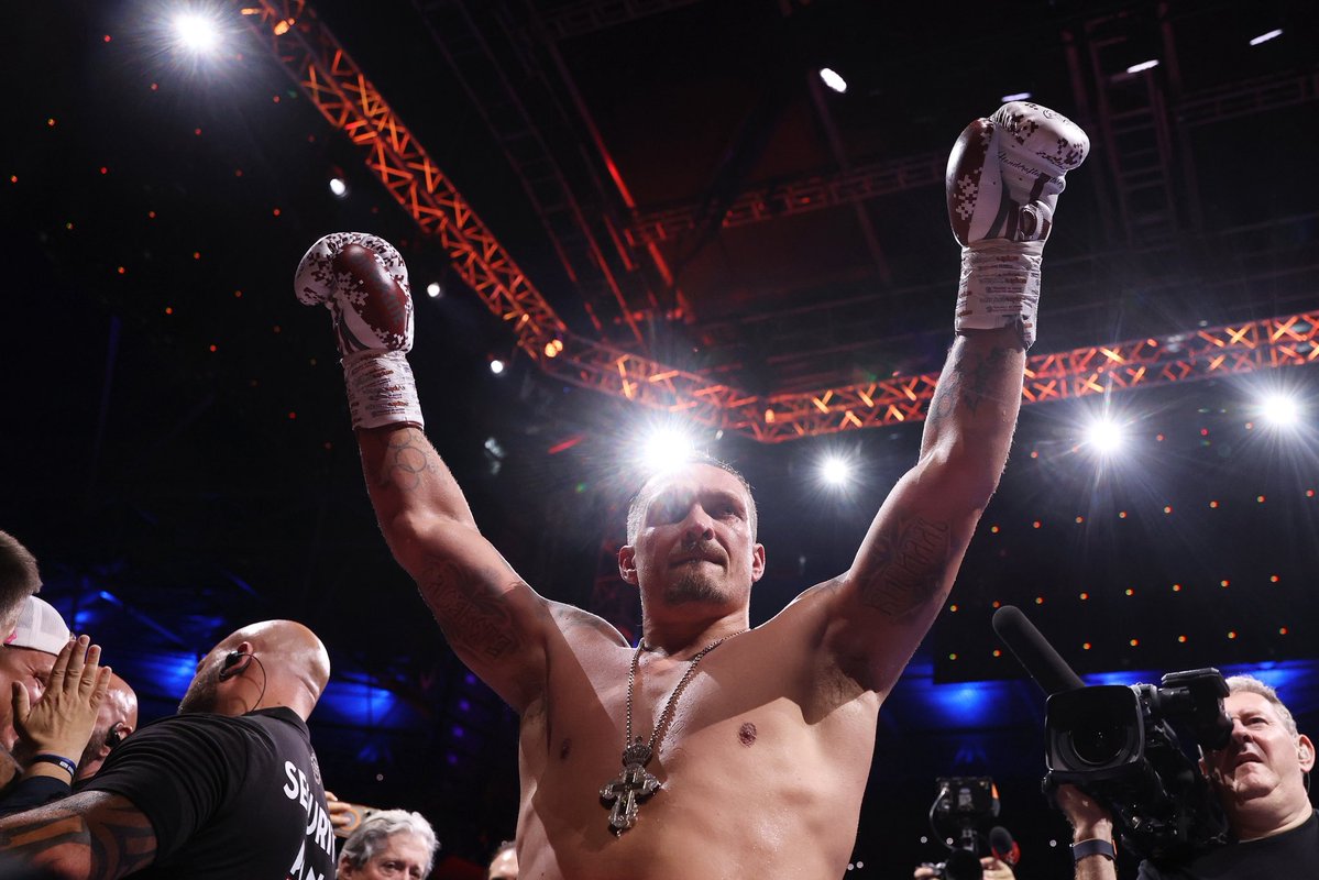 wembleystadium's tweet image. A generational great 👑 

#UsykDubois2