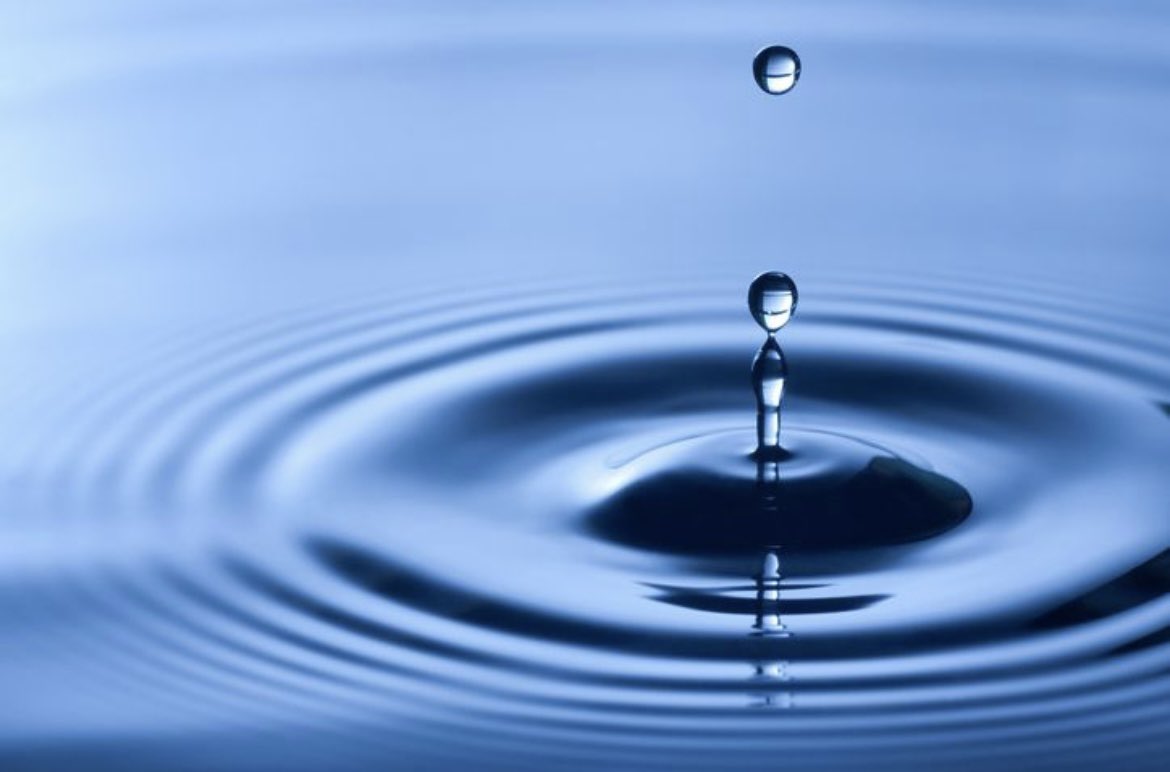 sumisthomas's tweet image. The Ripple Effect
Every now and then, a note stops you in your tracks, not because it’s long or poetic, but because it quietly reveals a story that’s been unfolding beyond your sight.
This week, I received one of those notes from a young man I’ve known since his 1L year. Back…