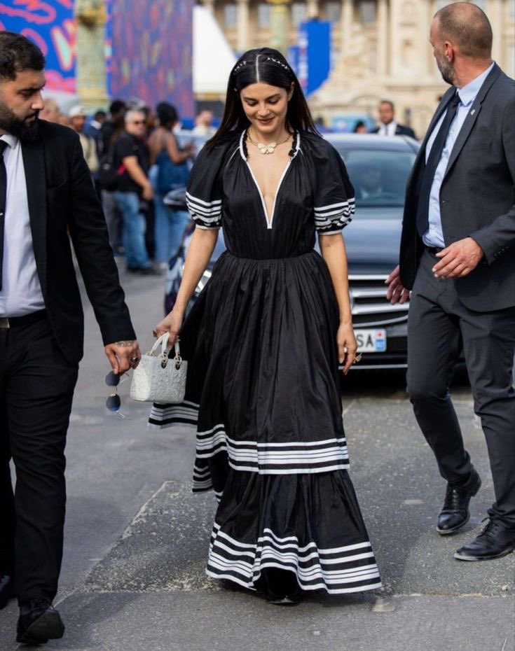 MBarbaroUpdates's tweet image. A Dior girl through and through 📷