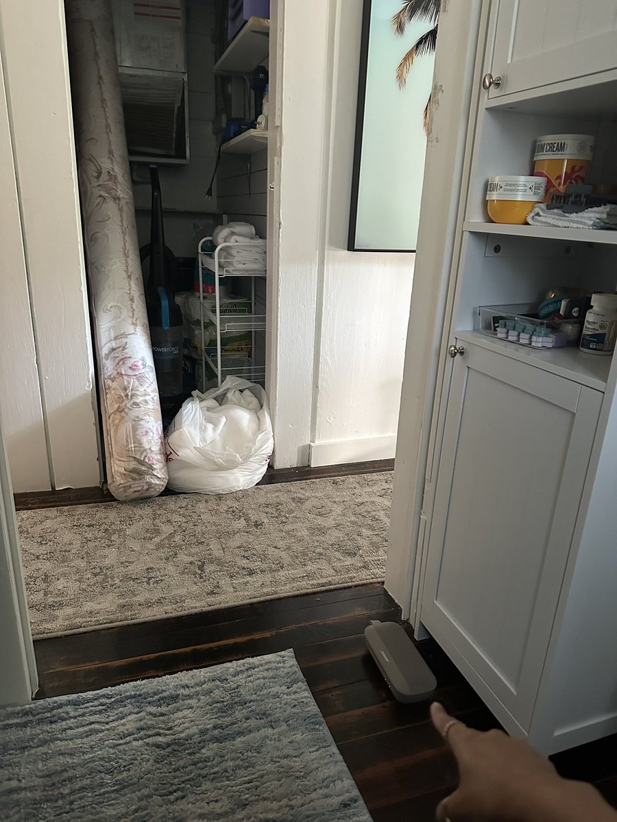 Alilmoody tweet media