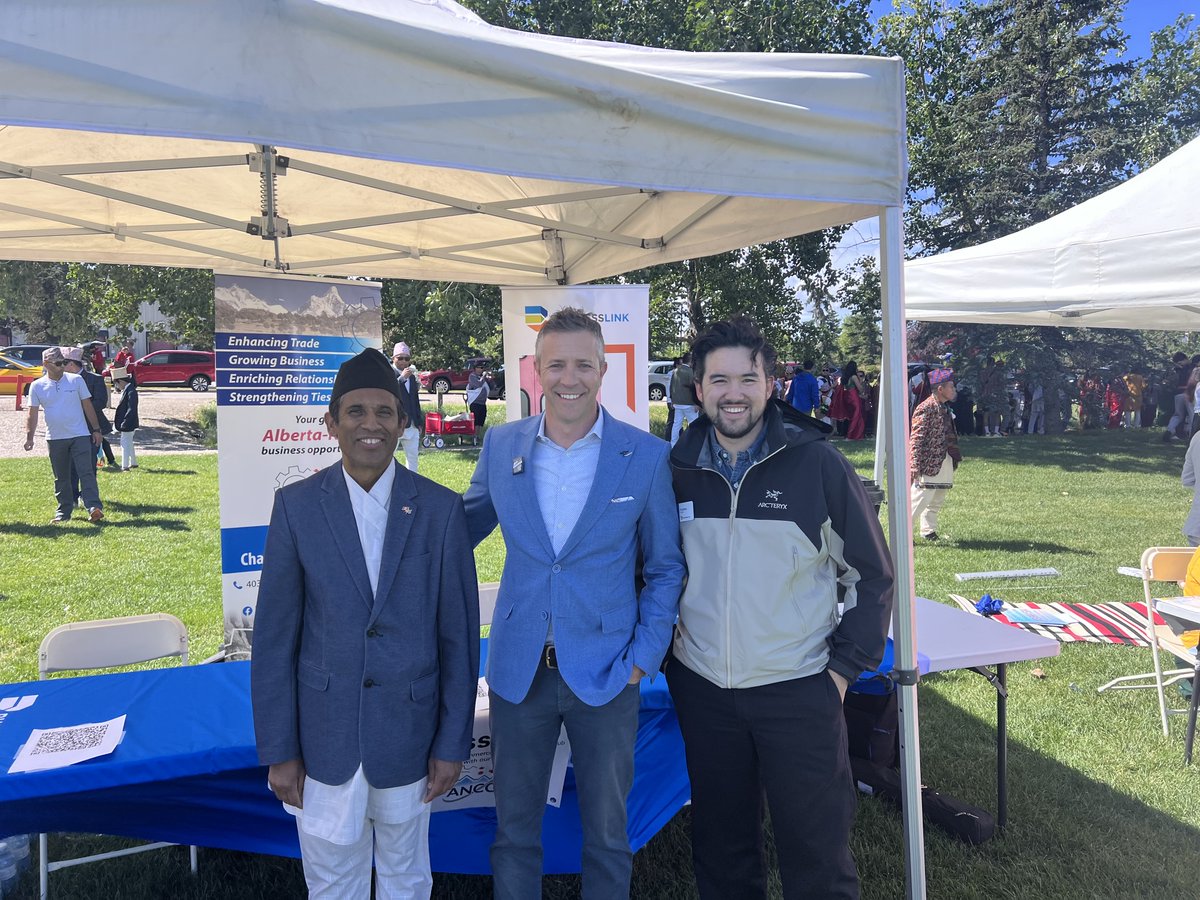 JeffDavisonYYC's tweet image. Thanks for having me out at the #Nepali Mela and Multicultural Showcase event at Prairie Winds Park today!
A fabulous celebration of food, culture, entertainment and rich Nepali heritage was on the menu and they’re back again tomorrow!
-Jeff
#yyc #yyccc