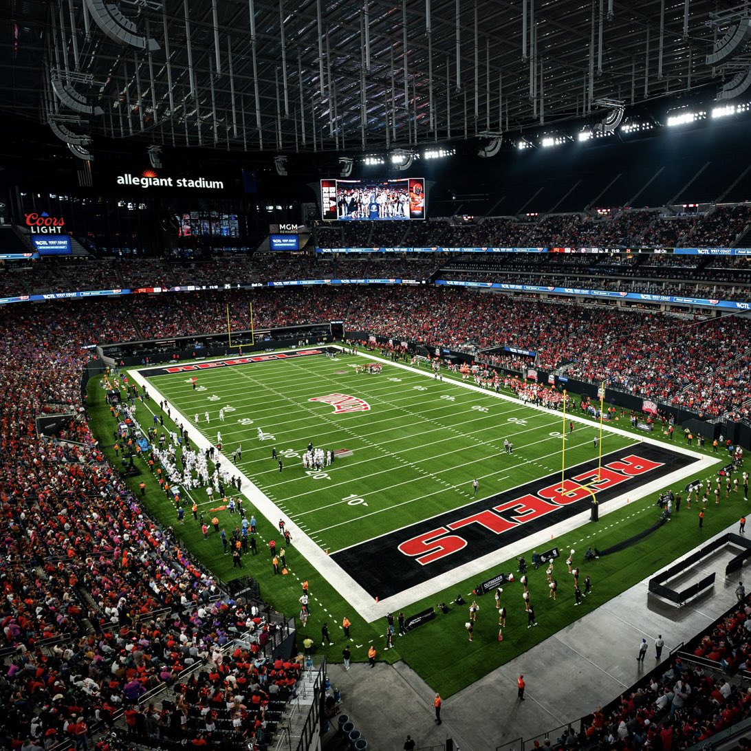 unlvfootball's tweet image. Oops caught you buying tickets
🎟️ unlvtickets.evenue.net/events/FBS?gad…