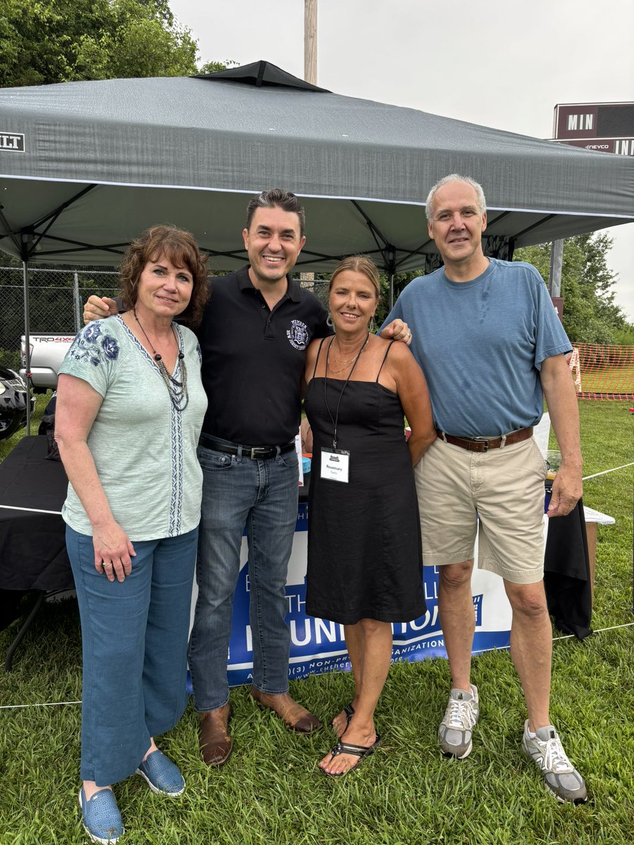 MikeInganamort's tweet image. Tonight Allamuchy proudly celebrates Warren County’s Bicentennial. Don’t let a light drizzle discourage you, come on down to Green Acres Park for a great firework show tonight!