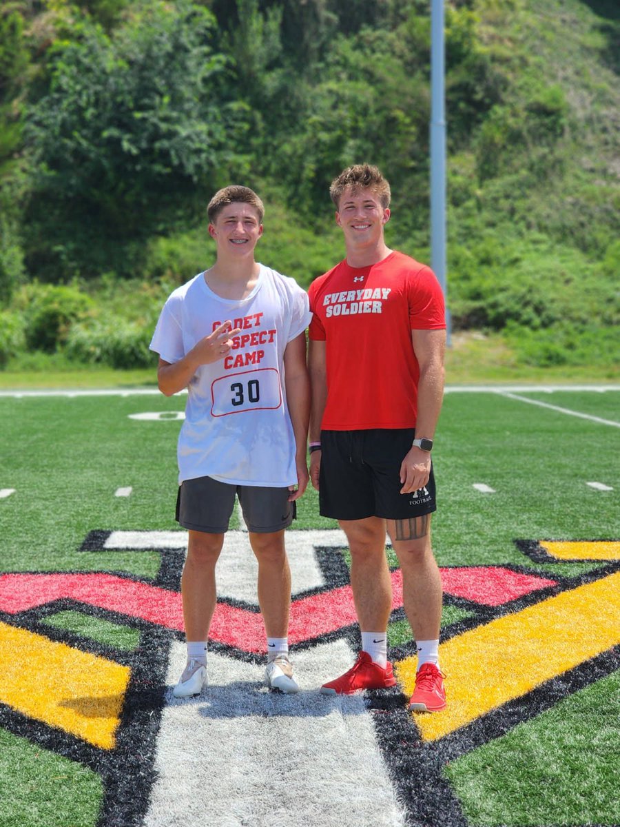 Gavin Dean (@lil_dean_18) on Twitter photo I had an amazing opportunity today to go to a VMI football camp today! It was my very first camp & it sure was a memorable one! Thank you <a href="/VMI_Football/">VMI Football</a> <a href="/RichYahner/">Rich Yahner</a> <a href="/DaelunDarien7/">Dae'lun Darien❗️</a> I had an amazing opportunity today to go to a VMI football camp today! It was my very first camp & it sure was a memorable one! Thank you <a href="/VMI_Football/">VMI Football</a> <a href="/RichYahner/">Rich Yahner</a> <a href="/DaelunDarien7/">Dae'lun Darien❗️</a>
