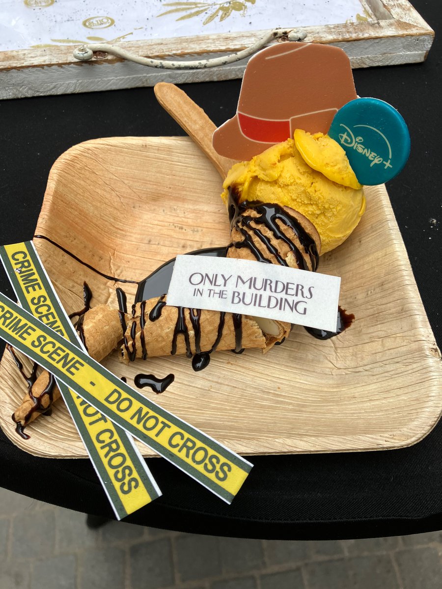 Hello_ImLouis tweet picture