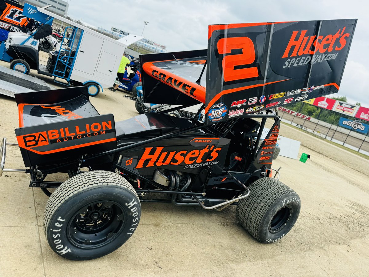 World of Outlaws (@worldofoutlaws) on Twitter photo ๐ ๐๐ข๐ง๐ ๐๐๐ฏ๐ข๐ ๐๐๐ ๐
A year ago <a href="/DavidGravel/">David Gravel</a> sat atop the #KingsRoyal throne for the first time as he took the <a href="/BigGameMotorspt/">Big Game Motorsports</a> #2 to victory.
Now he looks to become just the second driver to be King two years in a row!
๐บ (7:00pm ET): dirtvision.com/event/7-19-25-โฆ ๐ ๐๐ข๐ง๐ ๐๐๐ฏ๐ข๐ ๐๐๐ ๐
A year ago <a href="/DavidGravel/">David Gravel</a> sat atop the #KingsRoyal throne for the first time as he took the <a href="/BigGameMotorspt/">Big Game Motorsports</a> #2 to victory.
Now he looks to become just the second driver to be King two years in a row!
๐บ (7:00pm ET): dirtvision.com/event/7-19-25-โฆ