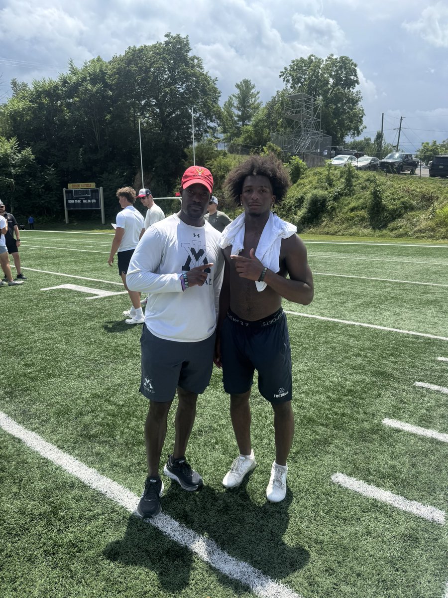 Des Jordan 2026 (@des1jordan) on Twitter photo Had a great time <a href="/VMI_Football/">VMI Football</a> camp today! Looking forward to coming back. <a href="/CoachWratten/">Elliott Wratten</a> <a href="/CoachPatBrown/">Pat Brown</a> <a href="/CoachJonesK/">Keith Jones</a> Had a great time <a href="/VMI_Football/">VMI Football</a> camp today! Looking forward to coming back. <a href="/CoachWratten/">Elliott Wratten</a> <a href="/CoachPatBrown/">Pat Brown</a> <a href="/CoachJonesK/">Keith Jones</a>