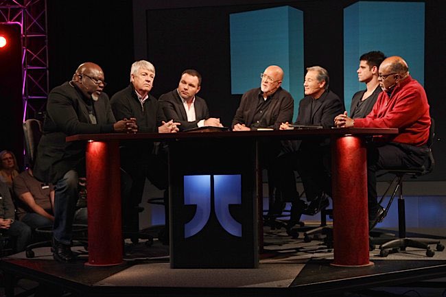 🧵 7. The Second Elephant Room (2012) 

The second Elephant Room in 2012 proved far more destructive than the first. The controversy centered on the inclusion of T.D. Jakes, a megachurch pastor long associated with prosperity theology and modalism which is the denial of the