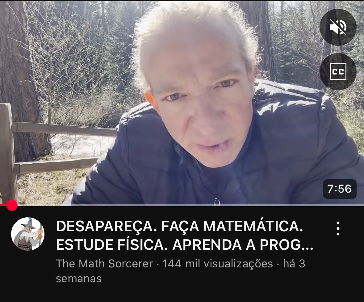 eu explicando pros meus amigos pq estou sumida há 5 meses
