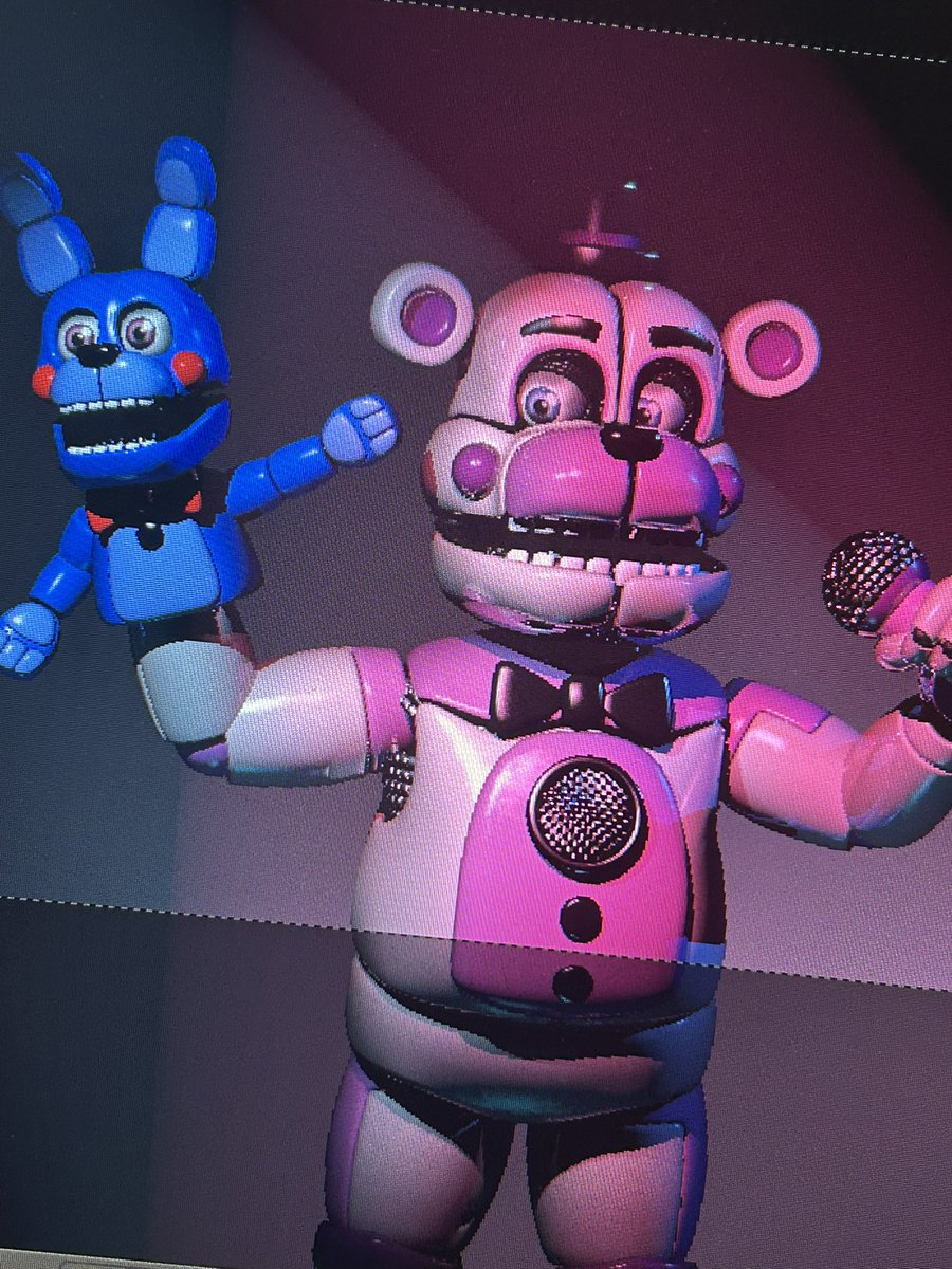 LexaBunnyBun's tweet image. Working on something
