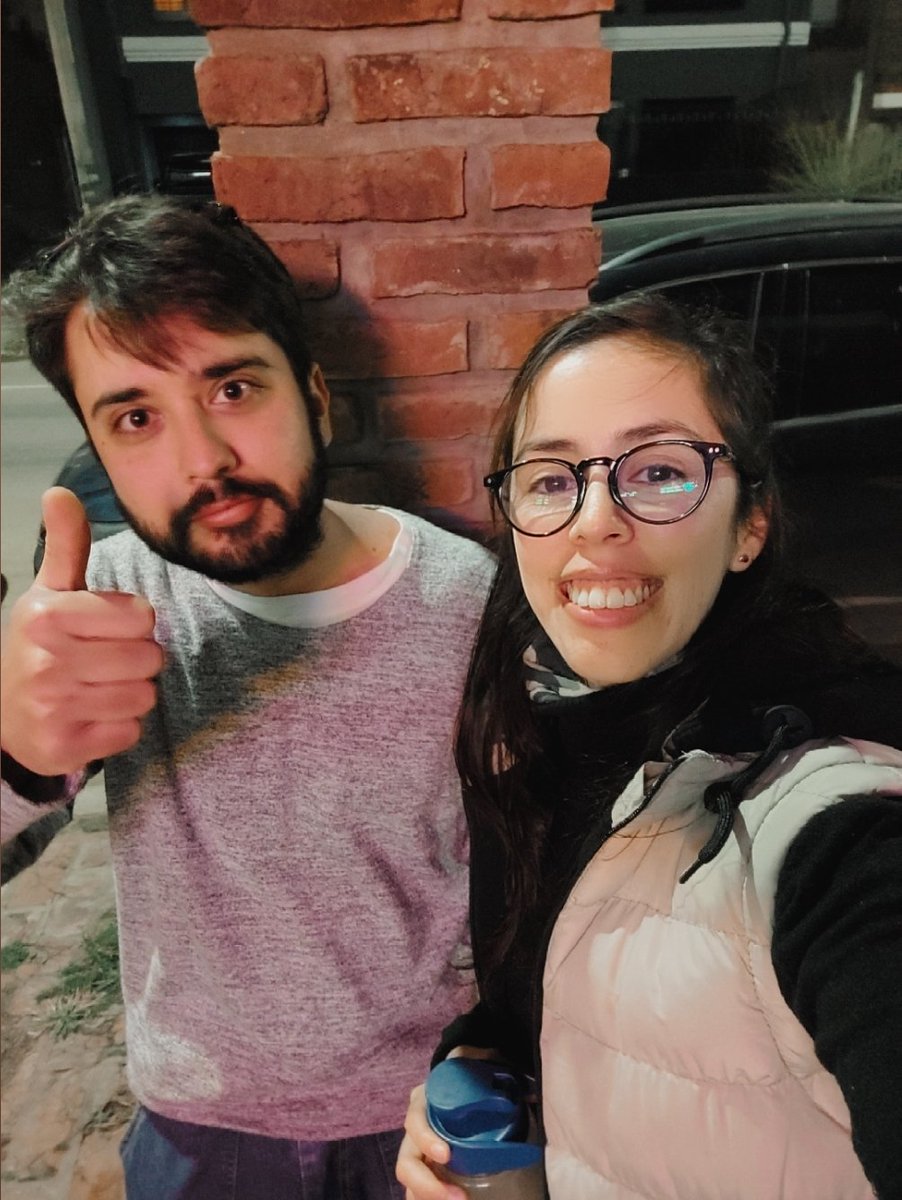 Del otro lado de la vereda pero si hay que hablar de la lucha del agua soy plaga! (Grito por dentro: Aguante Juan!) @javiermilei1816