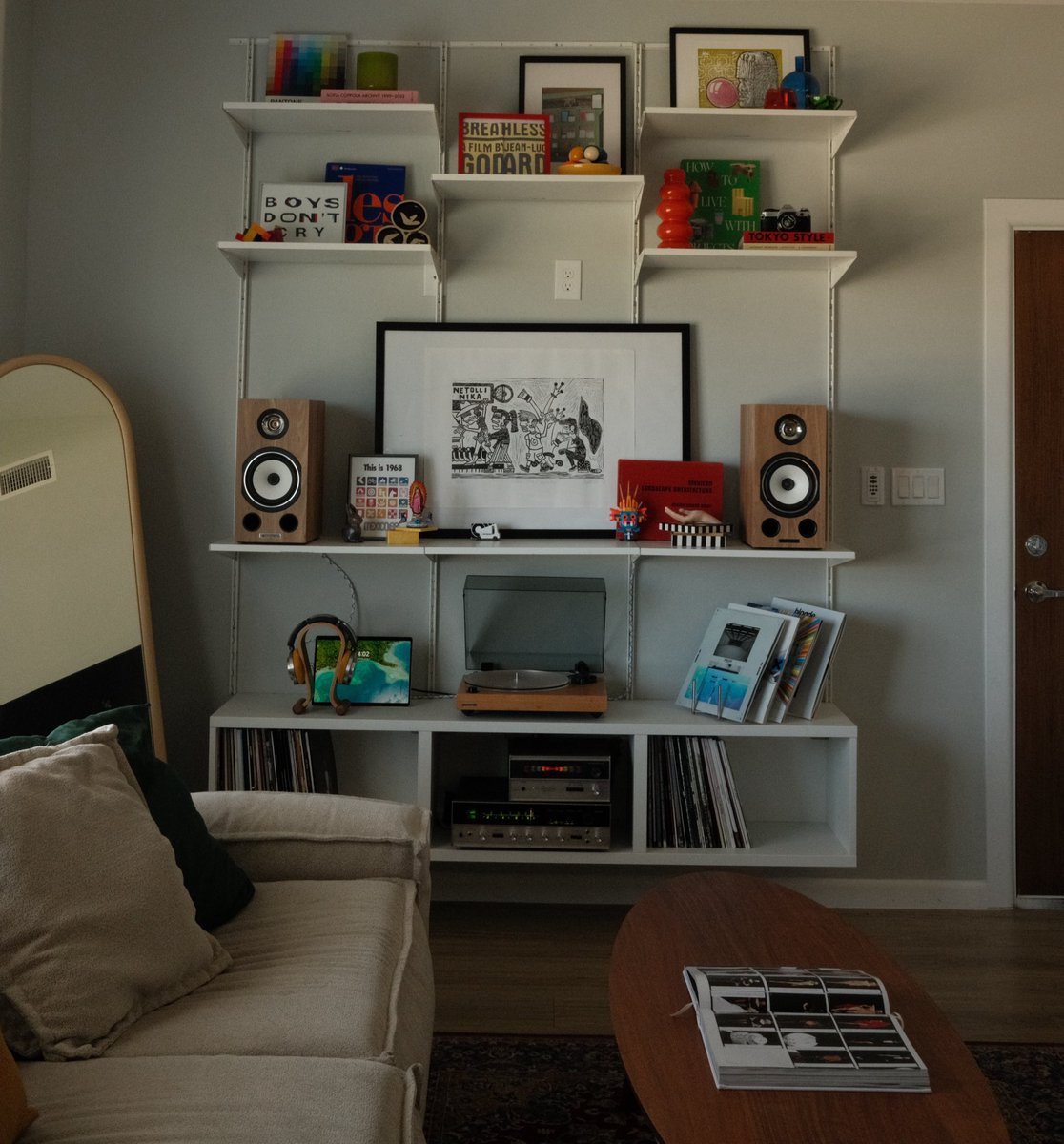 me 🤝 modular furniture