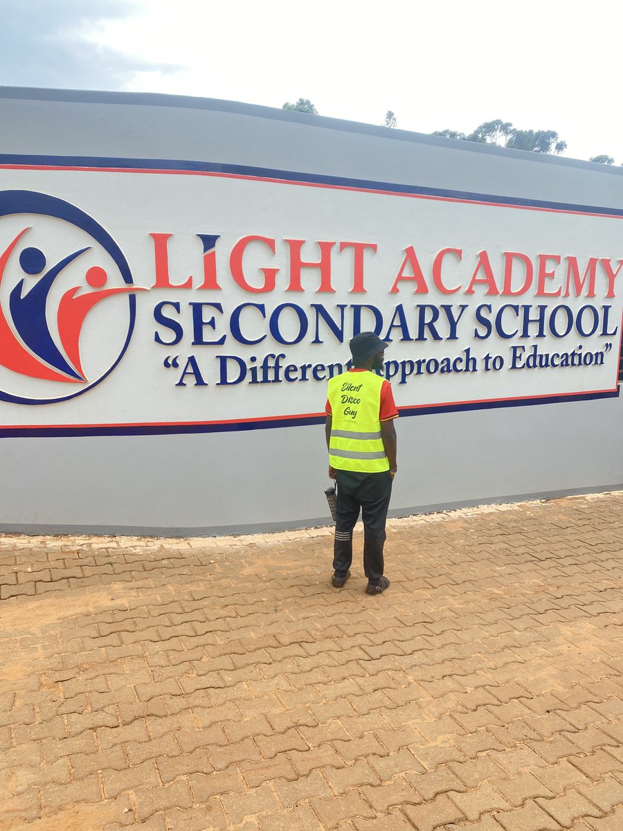 silentdiscoguy1's tweet image. Light Academy Kigo #silentdisco #silentdiscoguy #school #party