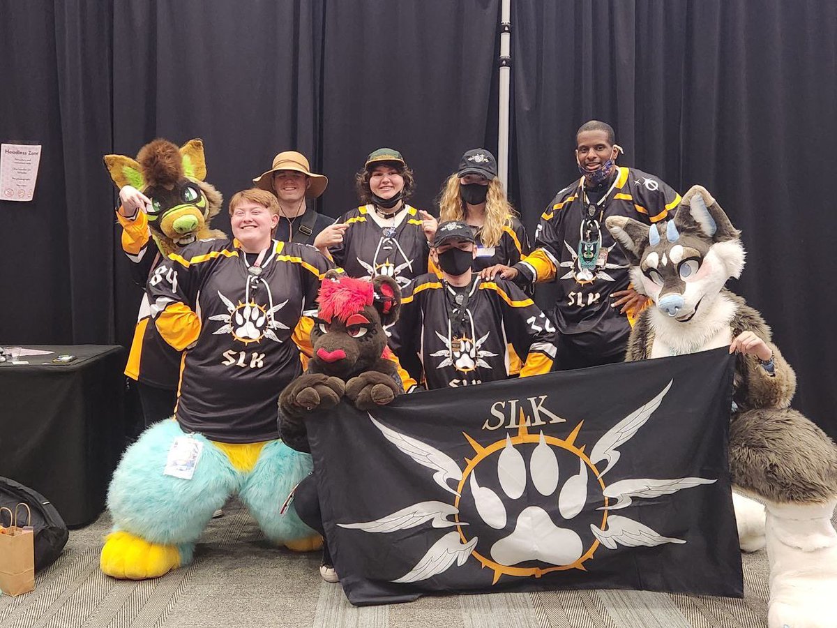 🪽SLK🪽 tweet media