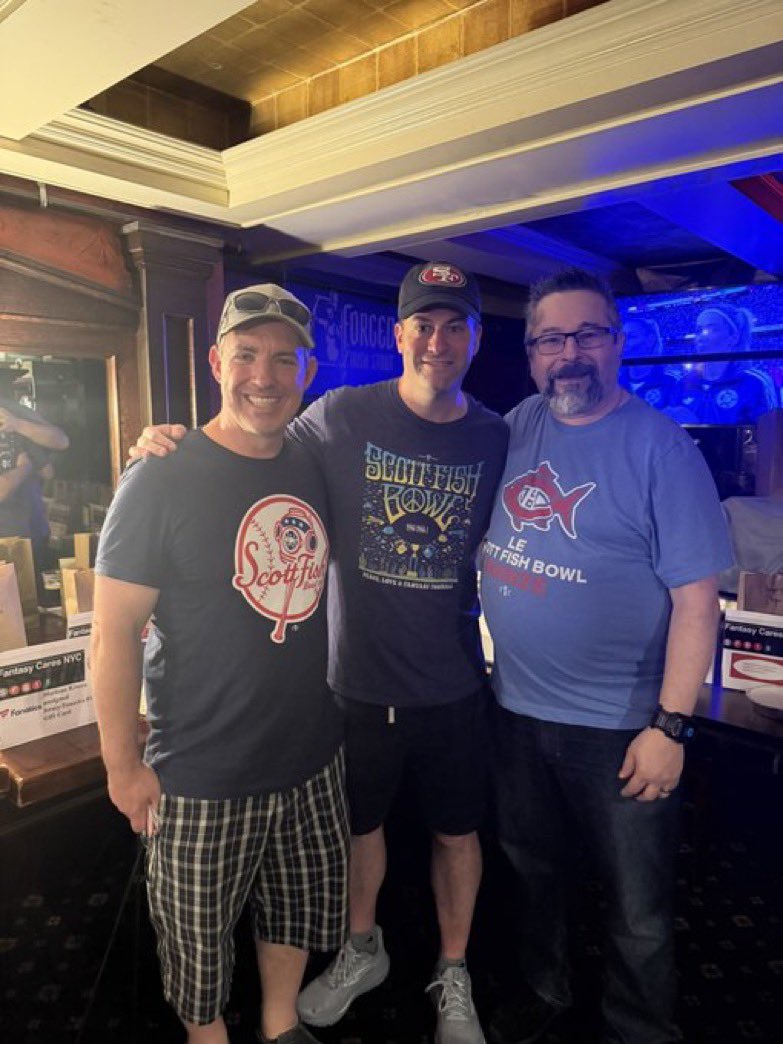 Munson1897's tweet image. Great time as always at #SFB15. Special shout out to @fightingchance @RickWolf1, @SalLetoFF and others who helped set this amazing event up. Hope to see everyone again next year. @ScottFish24 @YHNYDad @rhgoldmancpa @LmechX #SFBNYC
