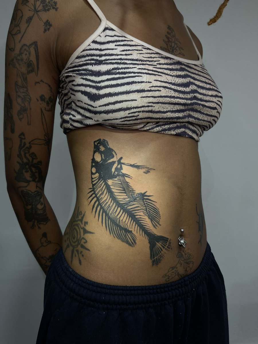 liv__simone's tweet image. we did the other side today, omggg