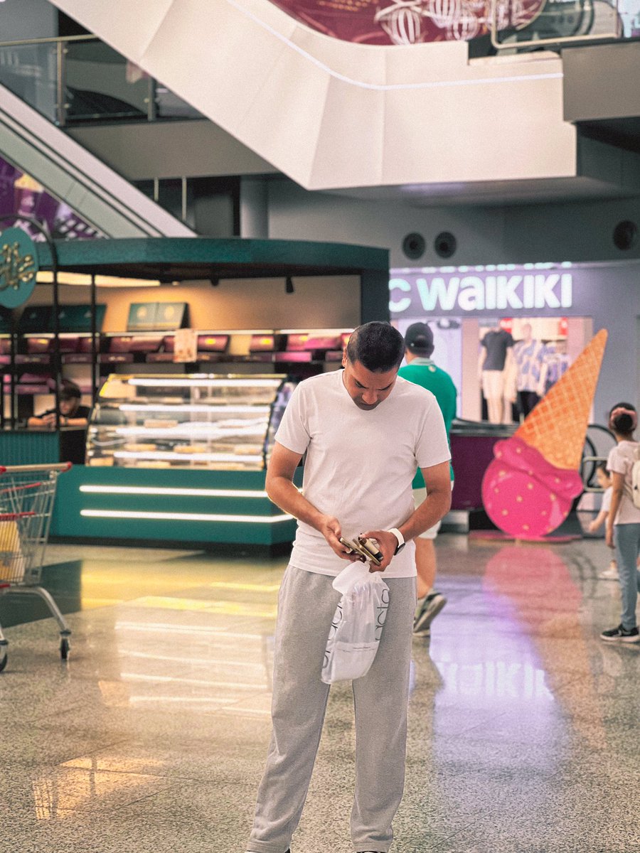 i hope u realize how hard i'm trying.