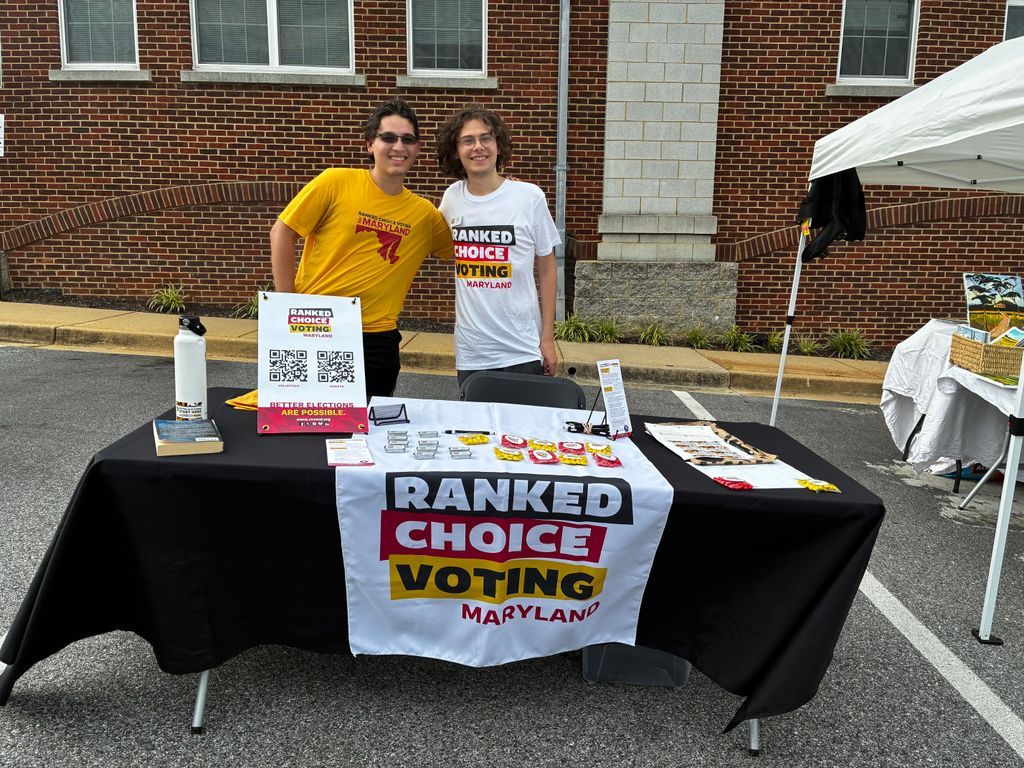 rcvformaryland's tweet image. Thank you to everyone who stopped by our table yesterday at the #Hyattsville Summer Jam!
Residents, remember the best way to keep #RankedChoiceVoting moving forward is to show your support at the next city council meeting.
21 July, 7pm
More Info: rcvmd.org/hyattsville_ci…