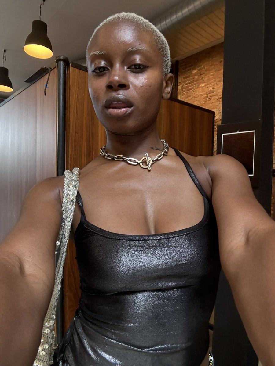 me today @ <a href="/topicals/">TOPICALS</a> casting 🩷