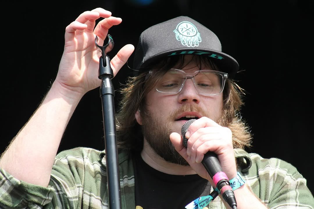 Patrick performing with Motion City Soundtrack

📸 Dylan Novacek / novacek.jpg on Instagram