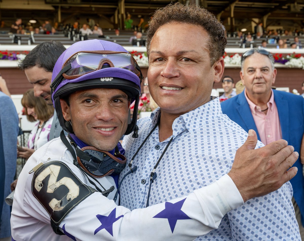 EricaPhotog's tweet image. Scottish Lassie, trained by Jorge Abreu and ridden by @JRosarioJockey, wins the Grade I Coaching Club Oaks Stakes #SaratogaRaceCourse #Saratoga