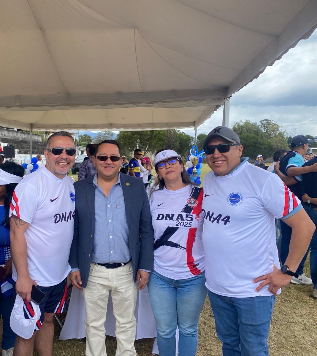 VCordero78's tweet photo. Inauguración de los Deportes. #LaNuevaContraloría https://t.co/HLobmGzgoC