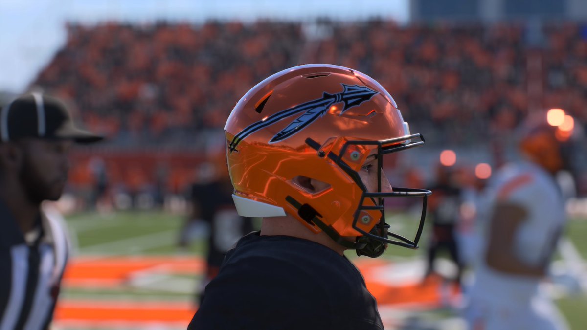 GreenbackFB_'s tweet image. IN THE GAME ๐ฎ๐ | @CfieldsVFL
Look up Agent_Grean on CFB26 Teambuilder
#GATA๐ช๐ด #CFB26